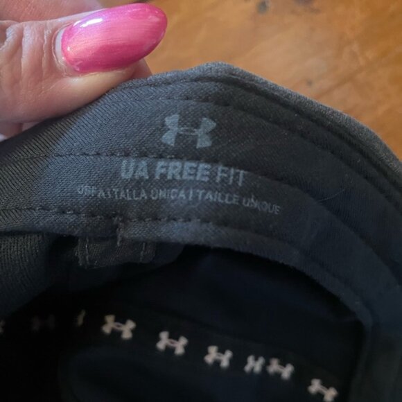 Under Armour Renegade Grey and Pink Baseball Hat - Picture 3 of 9